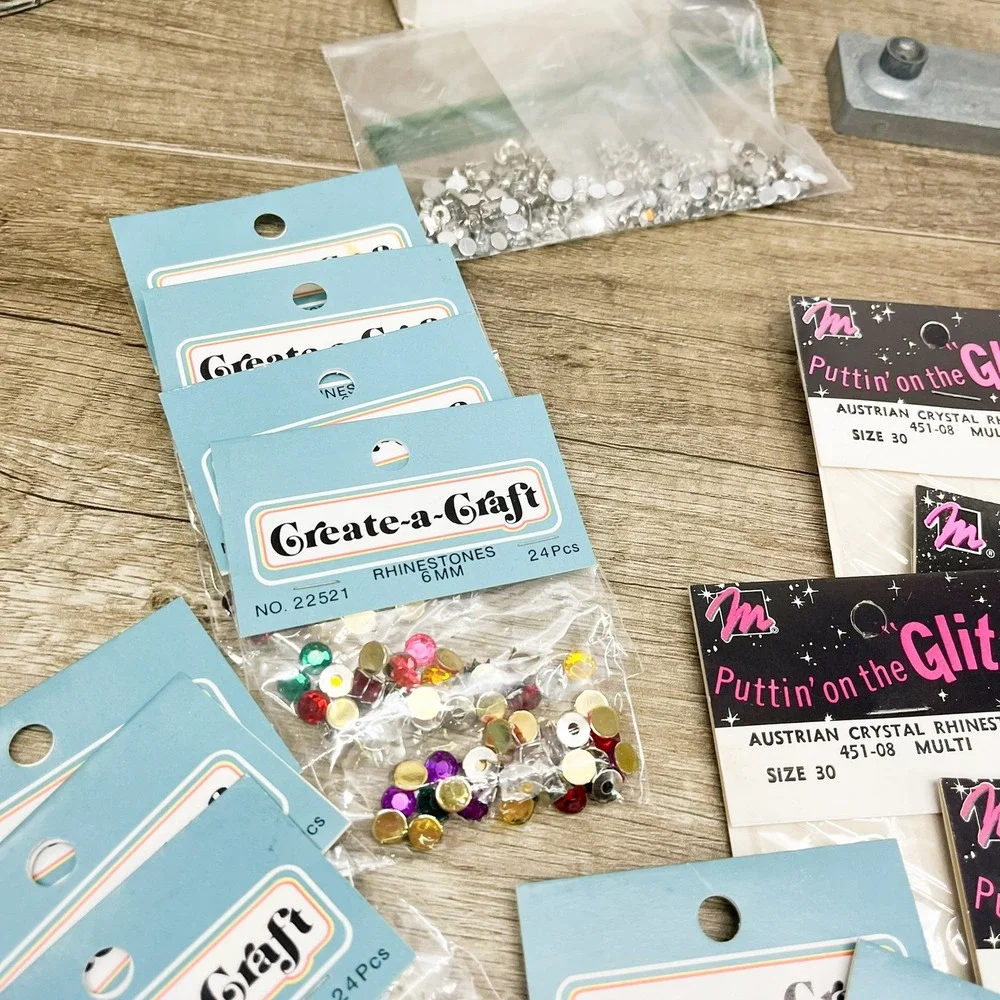 Westrim Crafts Deluxe Rhinestone Setter 2029 Cast Iron Tool & Rhinestone Lot